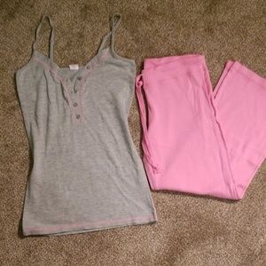 XS Top & Small capris pants PINK